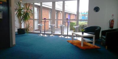 Industrial Unit in St. Albans - photo 3